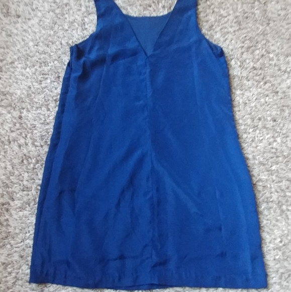 Alya Mini Dress - Picture 4 of 6